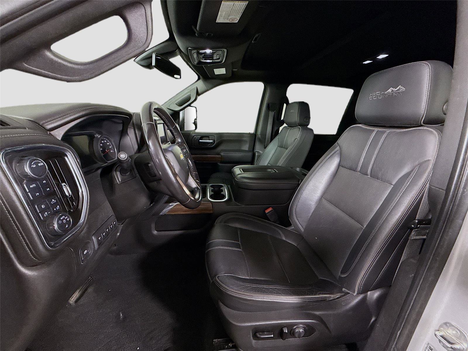 Used 2021 Chevrolet Silverado 3500 High Country w/ Safety Package II image 16