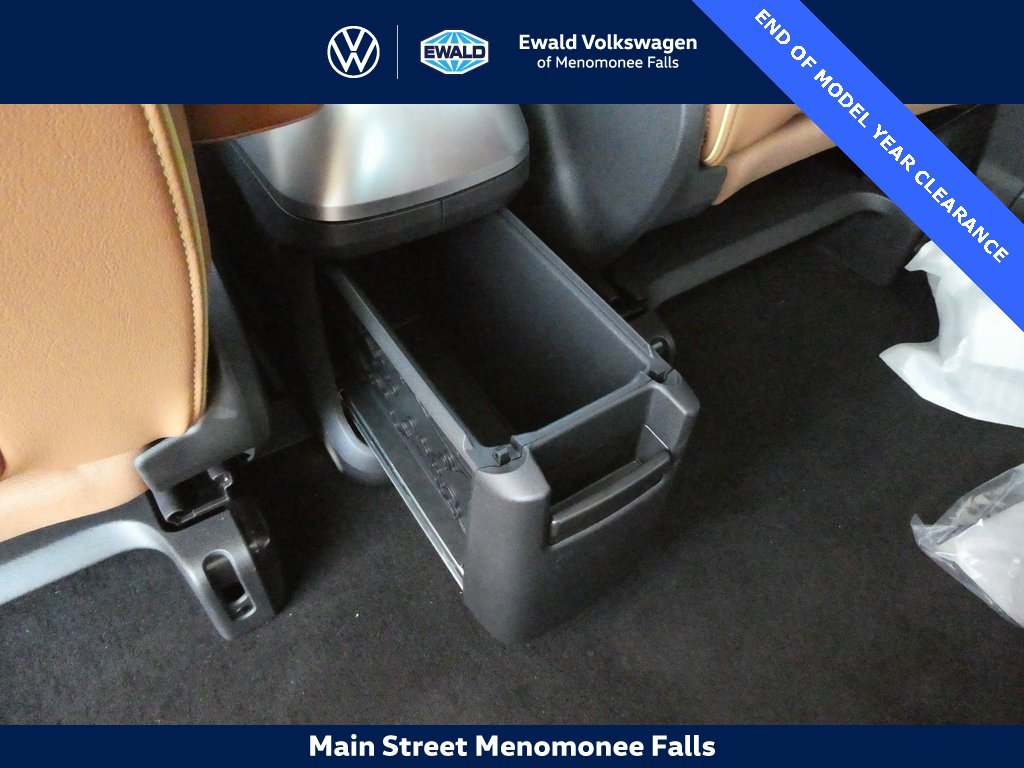 New 2025 Volkswagen ID. Buzz Pro S Plus image 35