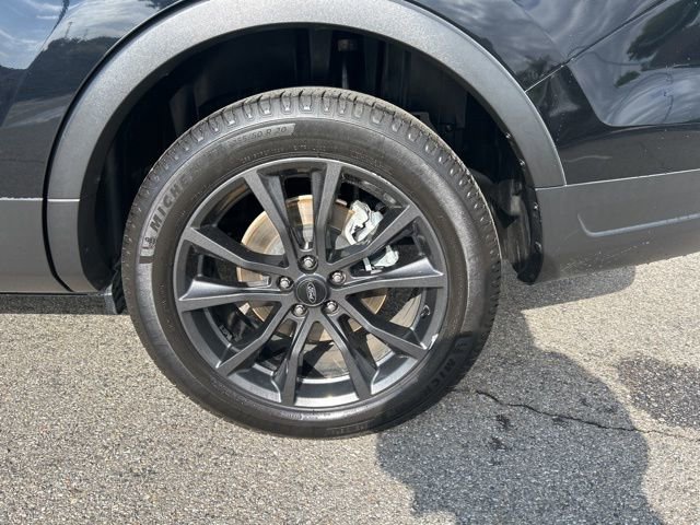 Used 2018 Ford Explorer XLT w/ Equipment Group 202A image 36