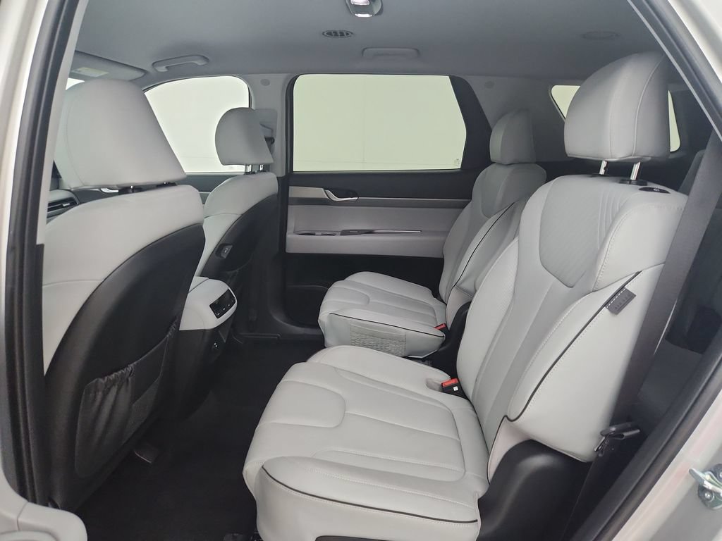 Used 2025 Hyundai Palisade SEL AWD/4WD image 34