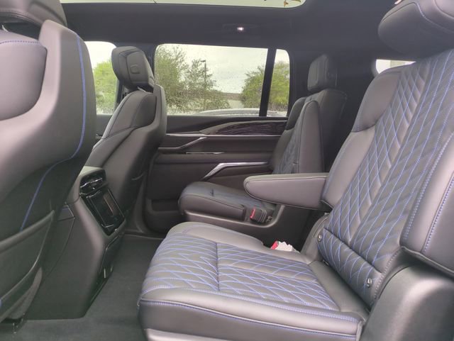 New 2026 Cadillac Escalade IQL Sport 1 w/ LPO, ONYX Package image 6