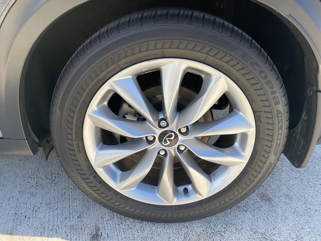 Used 2021 INFINITI QX50 Luxe image 25