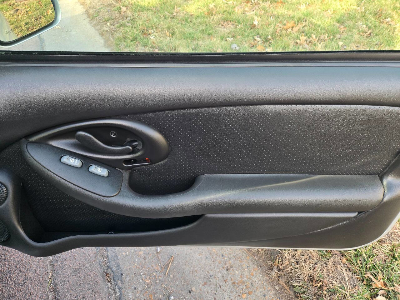 Used 2000 Pontiac Firebird Formula image 33