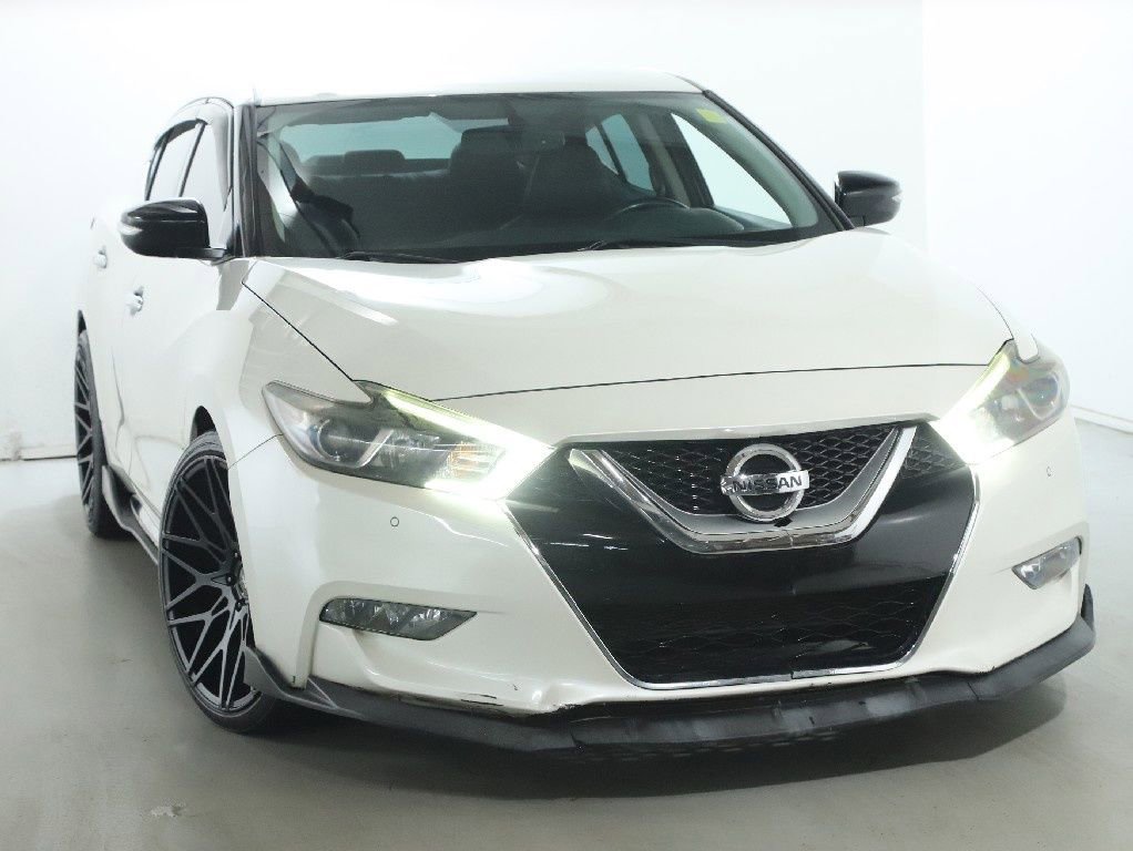 Used 2017 Nissan Maxima 3.5 SV w/ Interior Lighting Package image 2