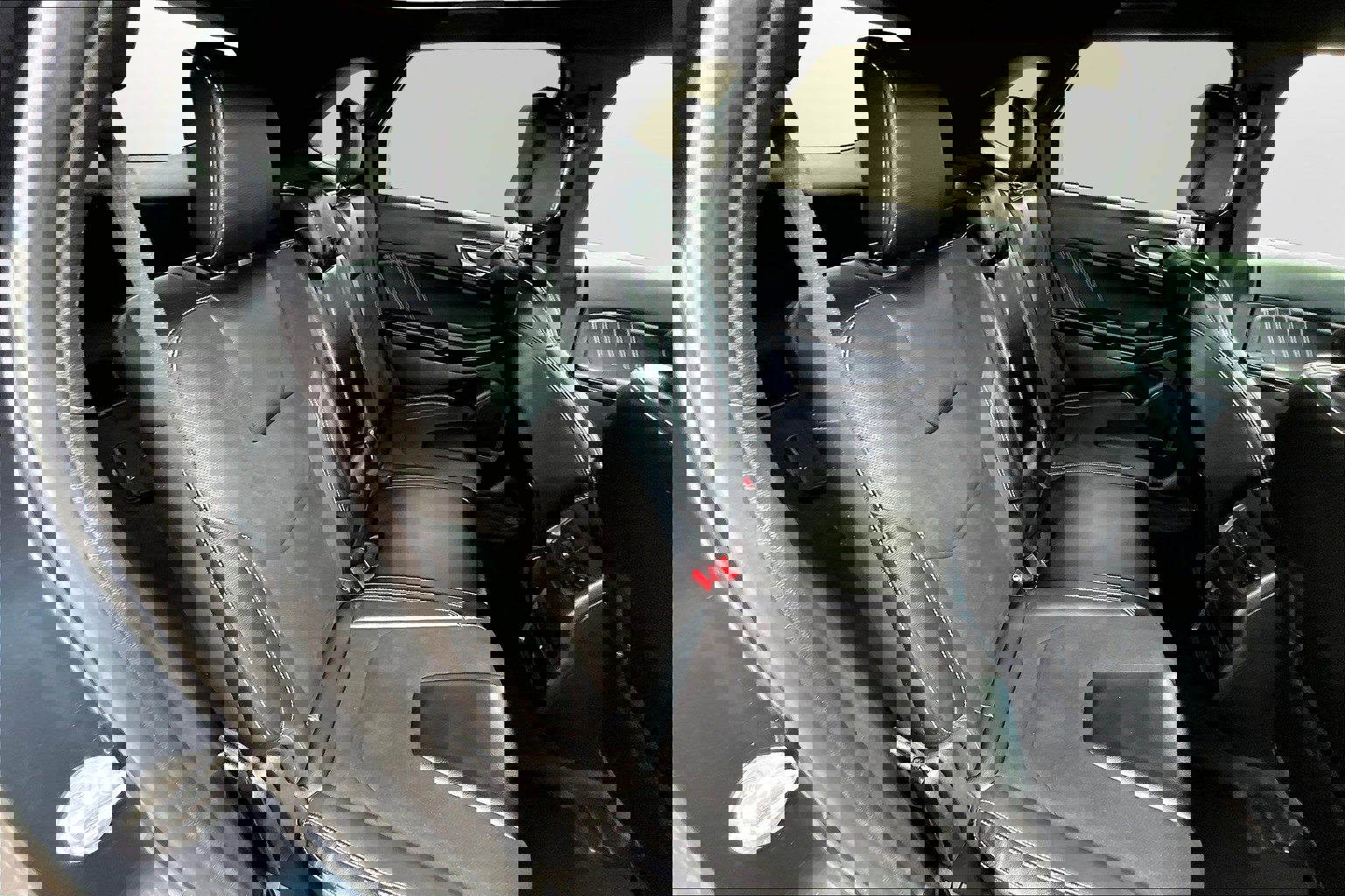 Used 2024 Ford Edge ST AWD/4WD image 17