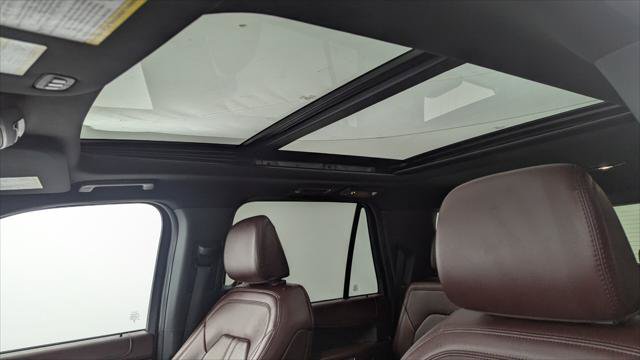Used 2024 Ford Expedition Limited RWD image 33