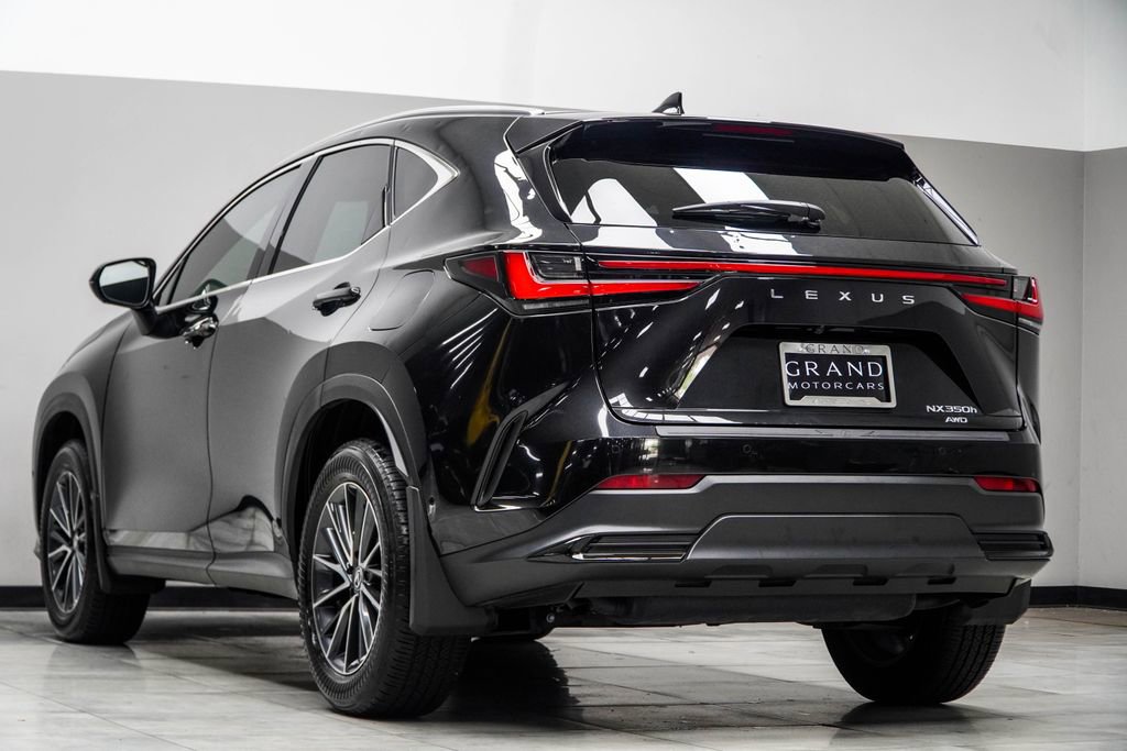 Used 2025 Lexus NX 350h AWD w/ Accessory Package (Z2) image 11