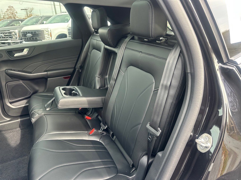 New 2026 Ford Escape SE w/ PHEV Premium Package image 33