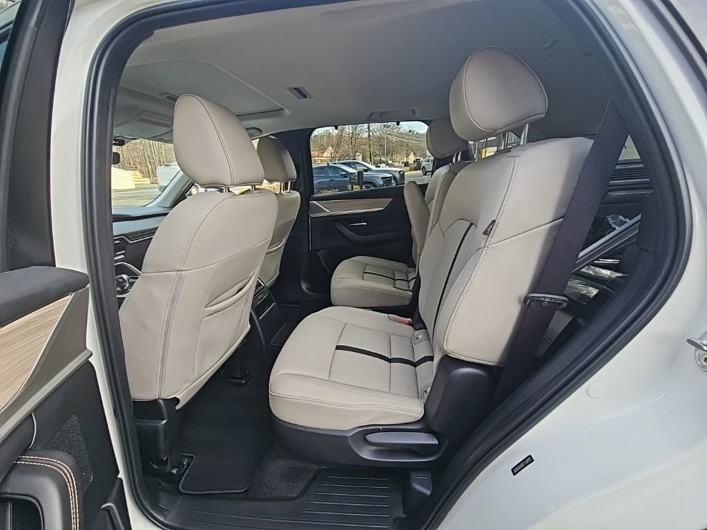 Certified 2024 MAZDA CX-90 Plug-In Hybrid w/ Preferred image 14