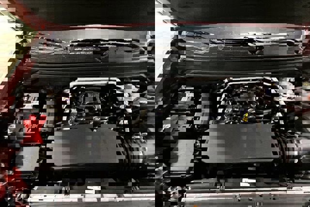 New 2026 GMC Canyon Elevation w/ Convenience Package image 14