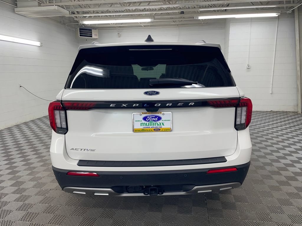 New 2025 Ford Explorer Active w/ Active Comfort Package image 7