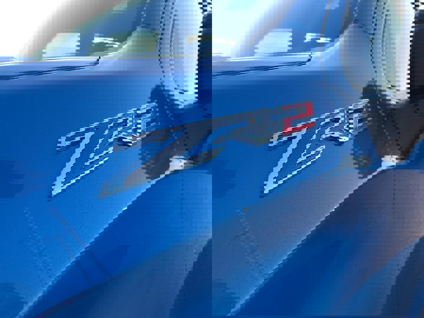 Used 2022 Chevrolet Silverado 1500 ZR2 image 11