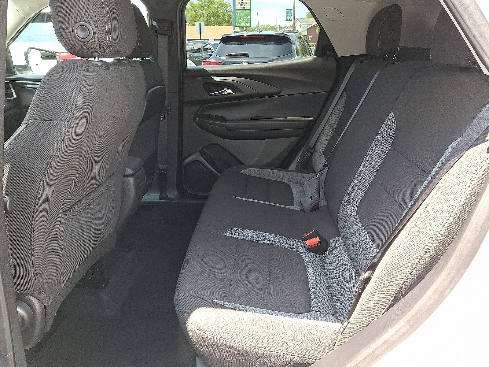 Used 2025 Chevrolet TrailBlazer LT image 11