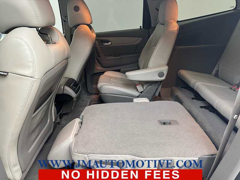 Used 2017 Chevrolet Traverse LT image 20