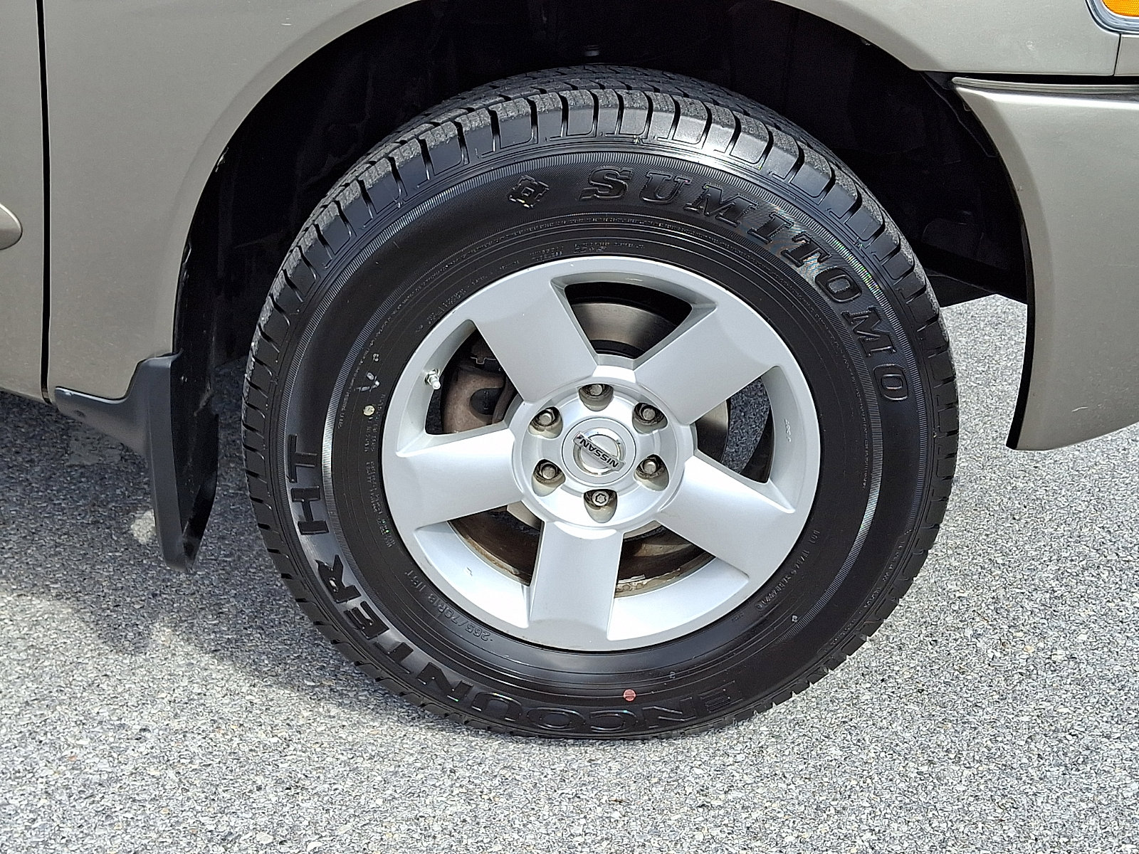 Used 2006 Nissan Titan SE image 8