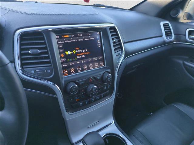 Used 2018 Jeep Grand Cherokee Limited image 15