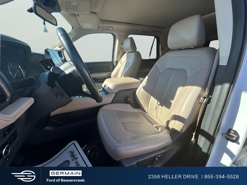 Used 2024 Ford Expedition Limited AWD/4WD image 15
