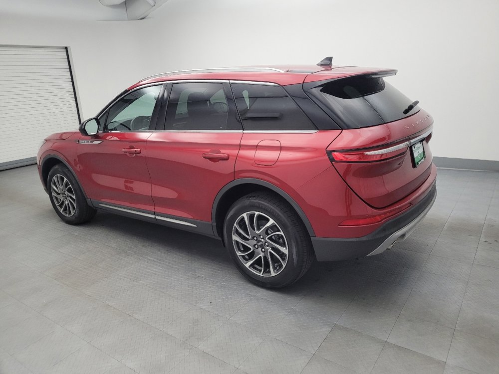 Used 2022 Lincoln Corsair AWD w/ Equipment Group 101A image 3