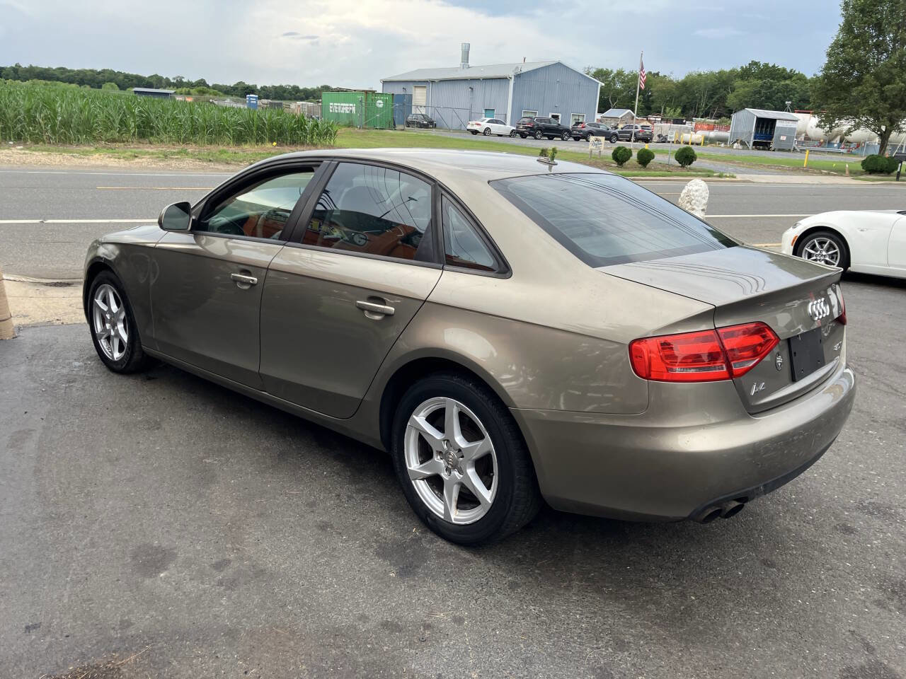 Used 2009 Audi A4 2.0T Premium image 5