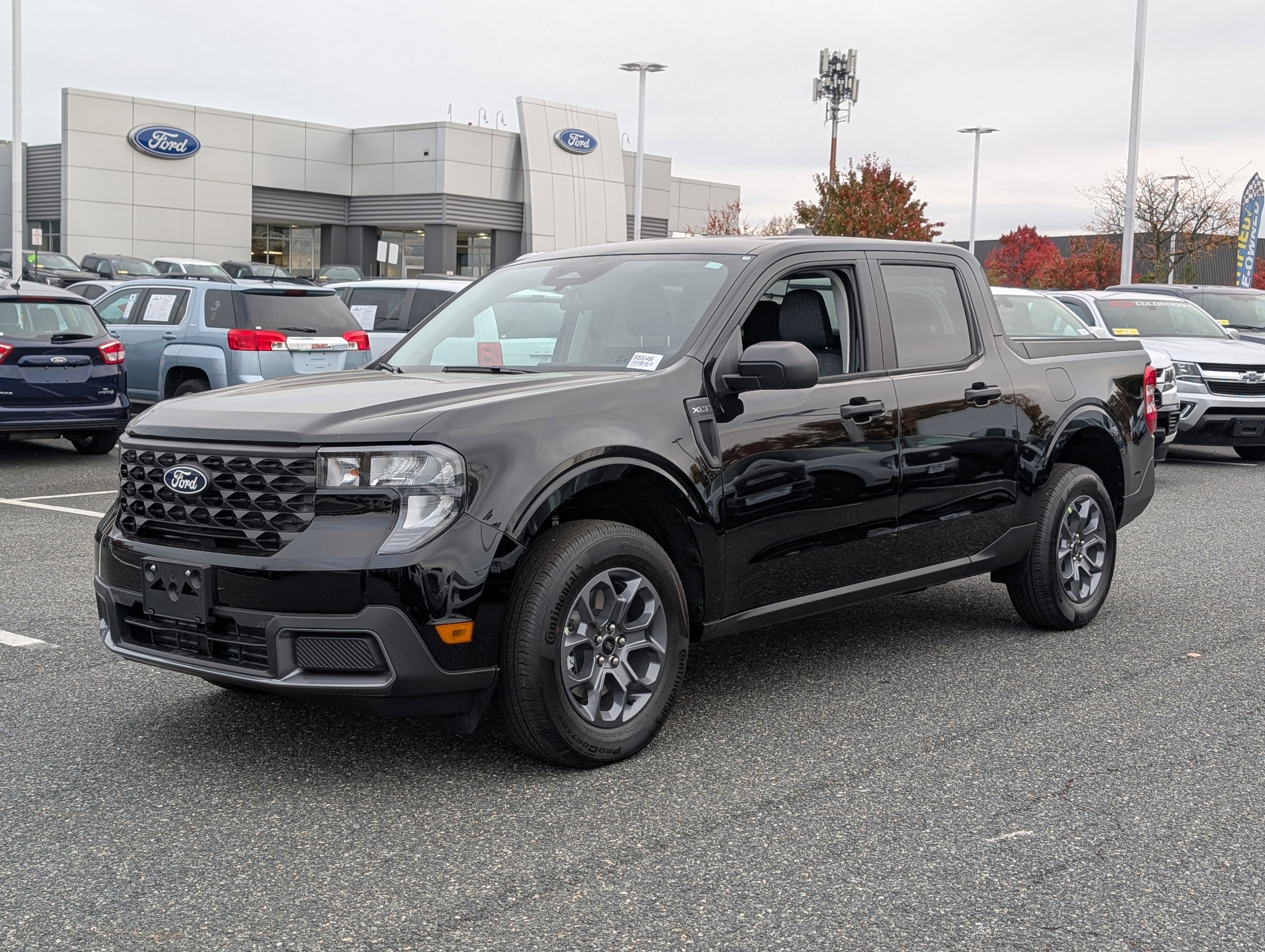 New 2025 Ford Maverick XLT w/ Equipment Group 301A image 4