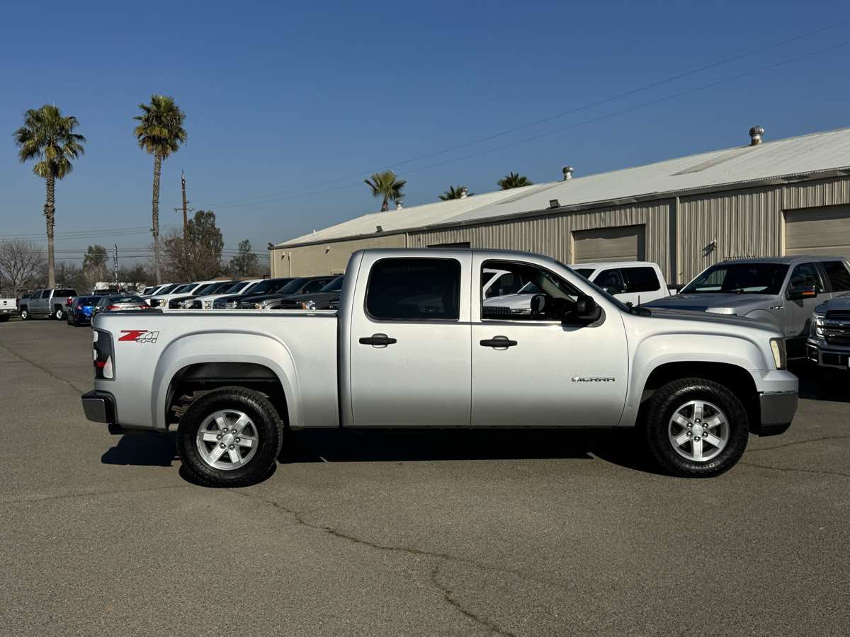 Used 2013 GMC Sierra 1500 SLE w/ Power Tech Package image 14