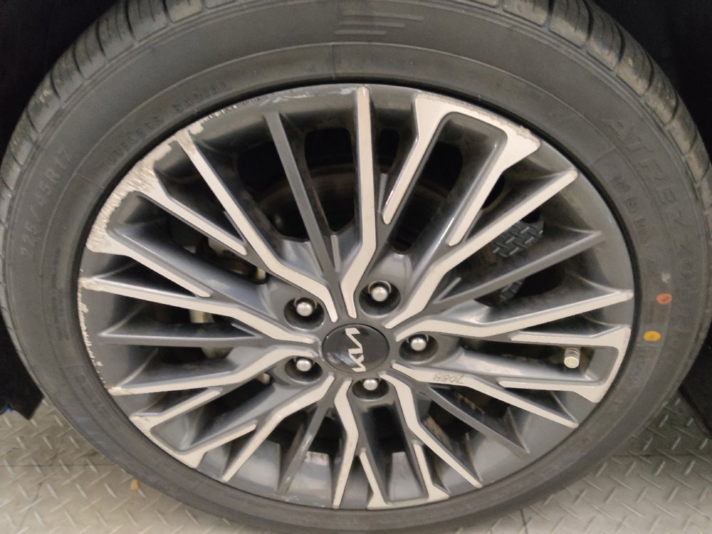 Used 2023 Kia Forte GT-Line FWD image 31