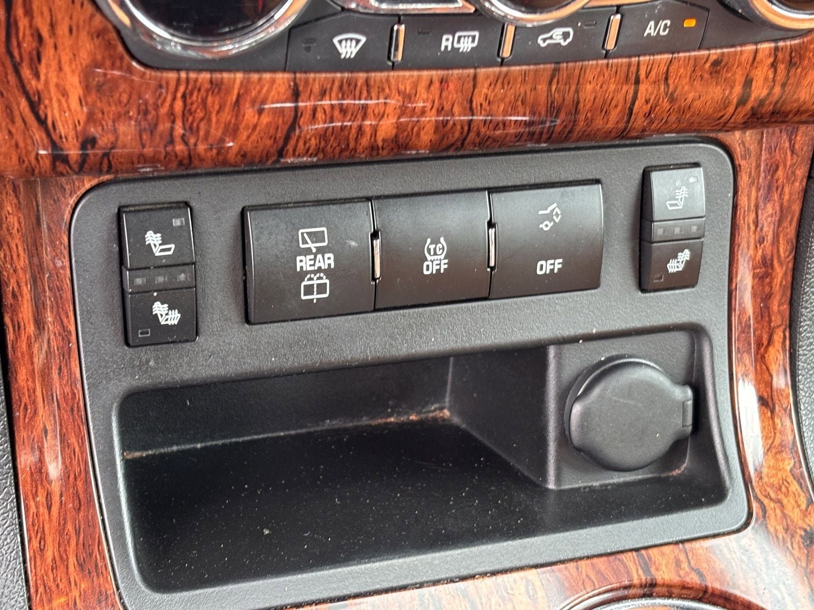 Used 2014 Chevrolet Traverse LT FWD image 31