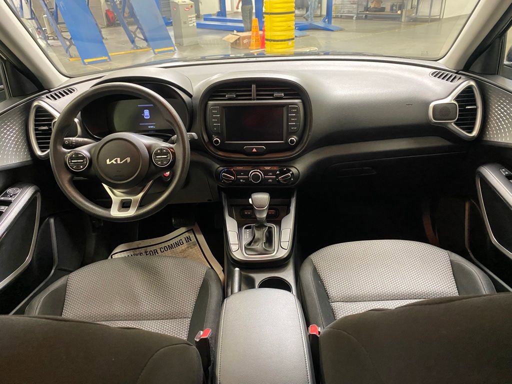 Used 2023 Kia Soul LX w/ Option Group 015 image 15