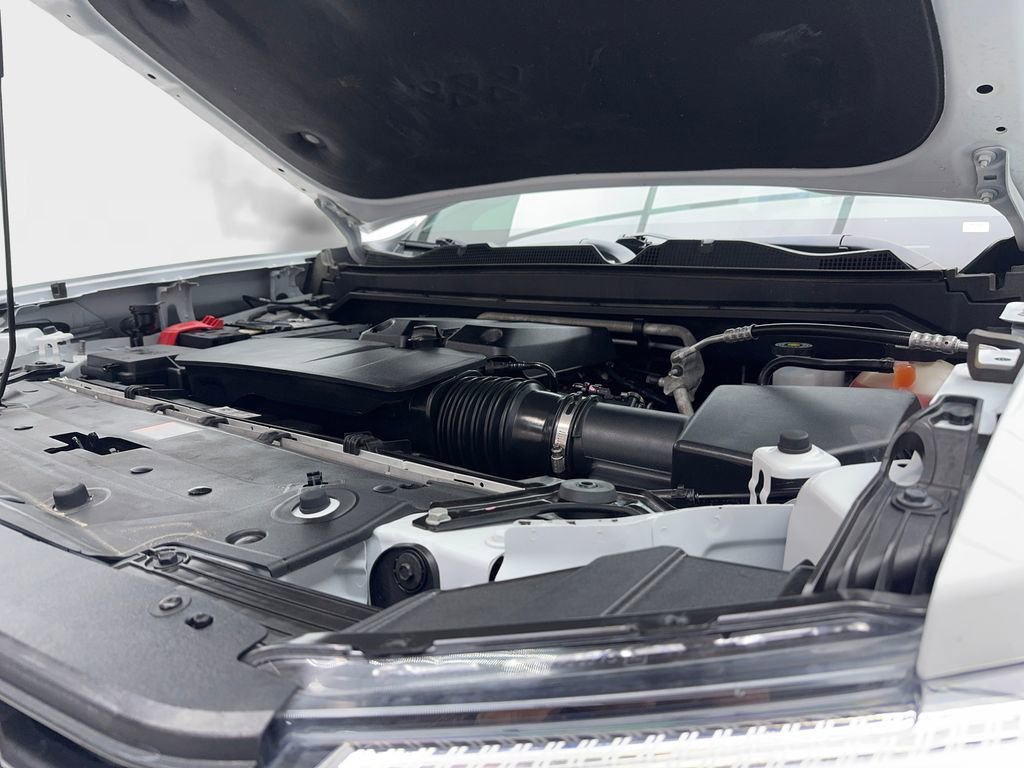 Used 2024 GMC Canyon AT4 w/ AT4 Premium Package image 16