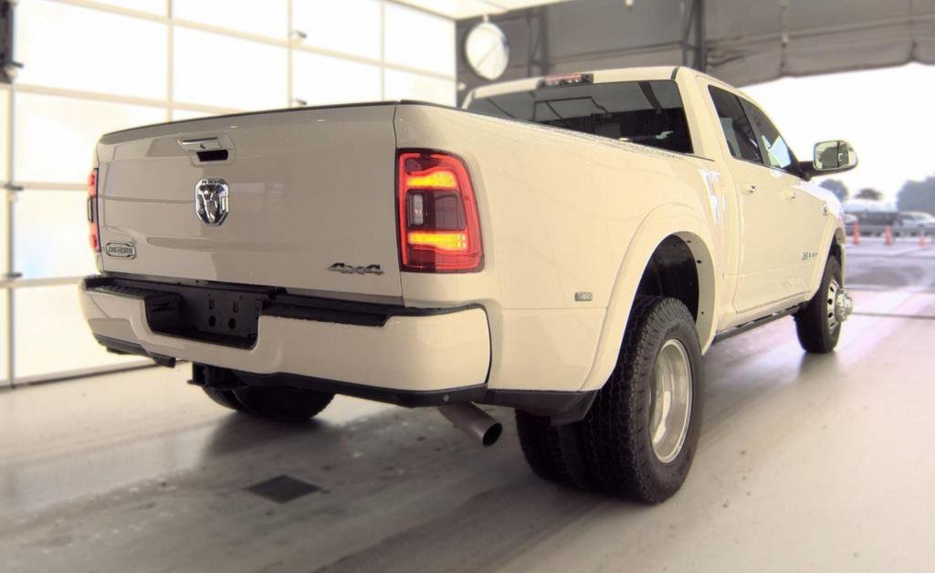 Used 2019 RAM 3500 Limited w/ Max Tow Package AWD/4WD image 8