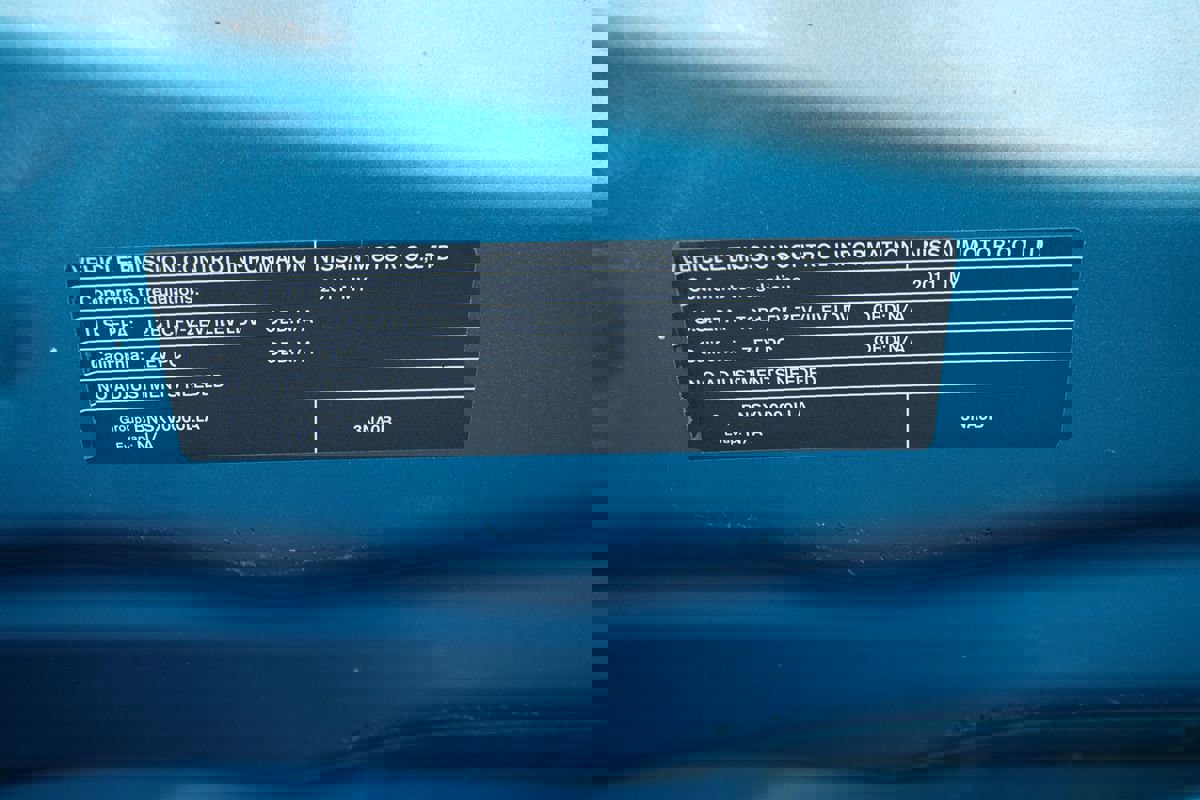 Used 2011 Nissan Leaf SL image 19