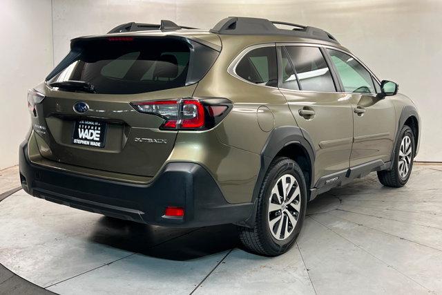Used 2025 Subaru Outback Premium AWD/4WD image 5