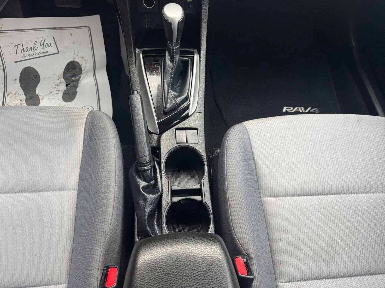 Used 2018 Toyota Corolla L image 12