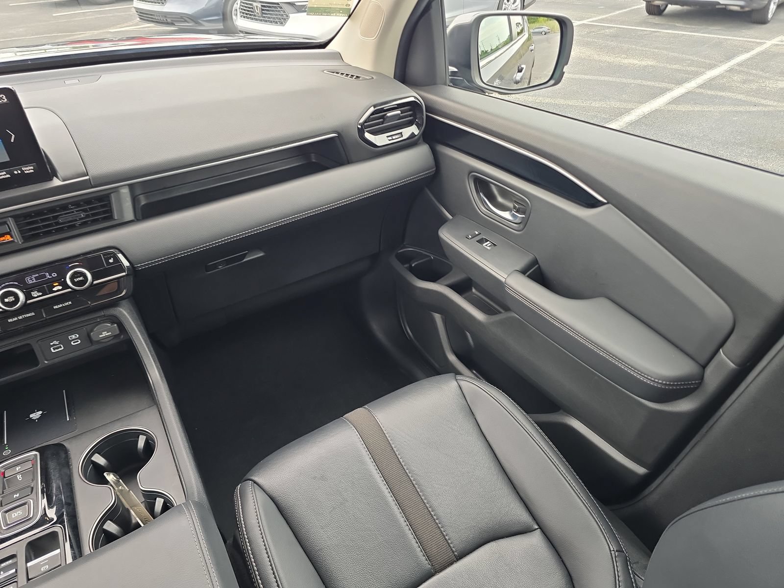 Certified 2025 Honda Pilot EX-L image 12