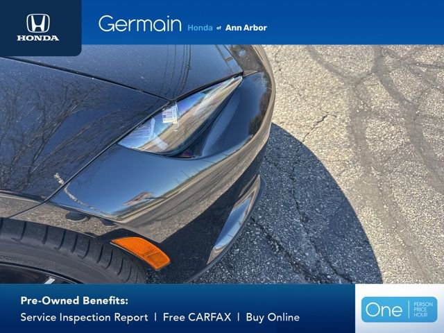 Used 2025 MAZDA MX-5 Miata RF Grand Touring RWD image 4