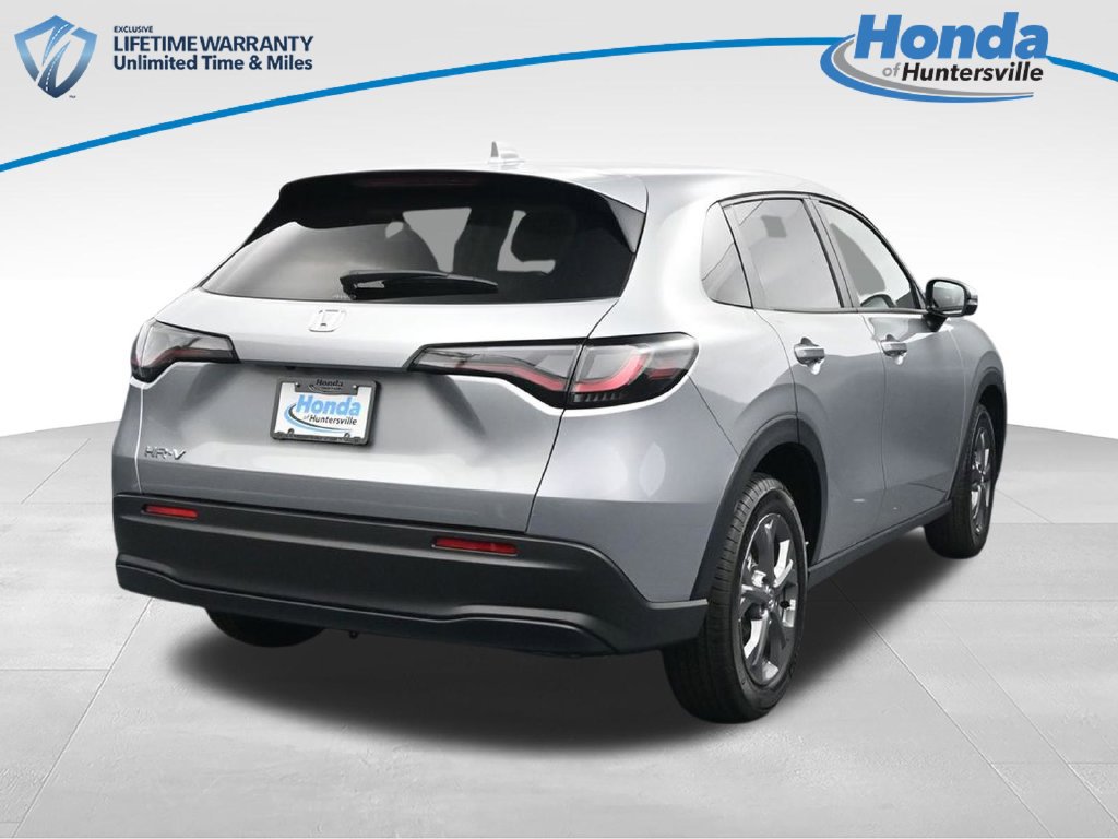 New 2027 Honda HR-V LX image 3