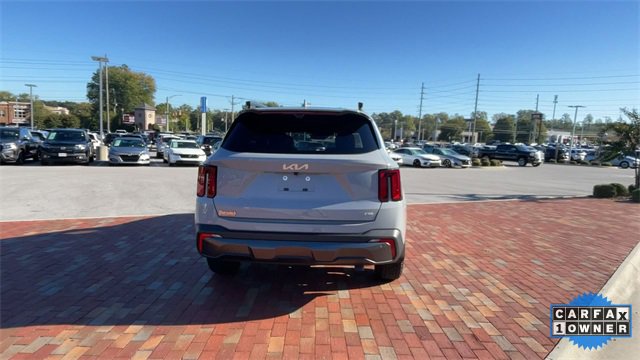Used 2024 Kia Sorento SX Prestige image 8