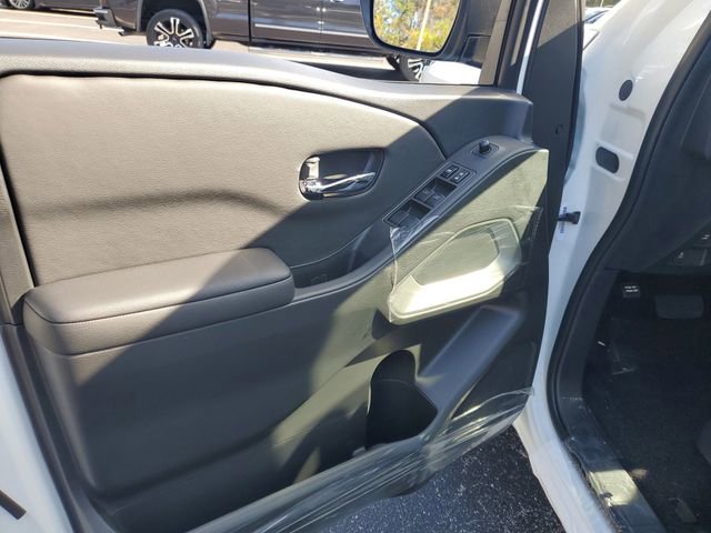 New 2026 Nissan Frontier SV w/ SV Convenience Package image 8