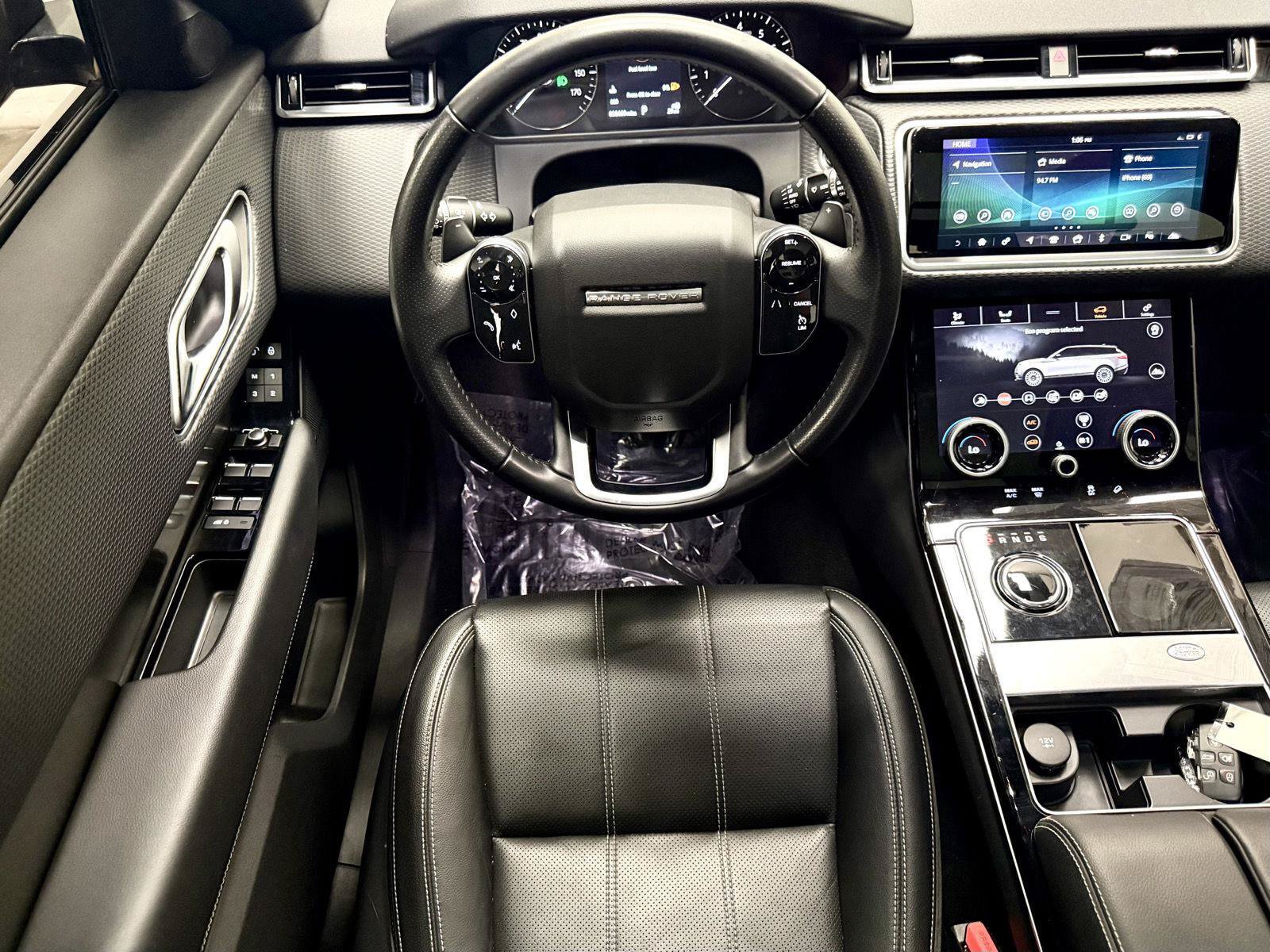 Used 2018 Land Rover Range Rover Velar S AWD/4WD image 2
