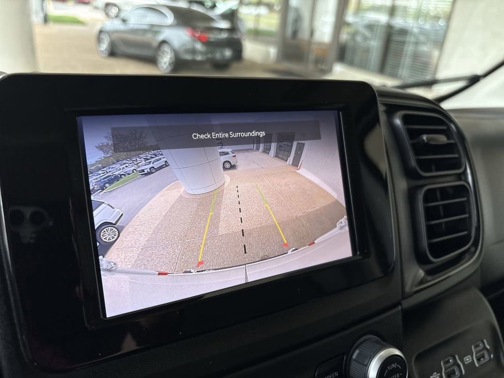 Used 2022 RAM ProMaster 2500 image 14