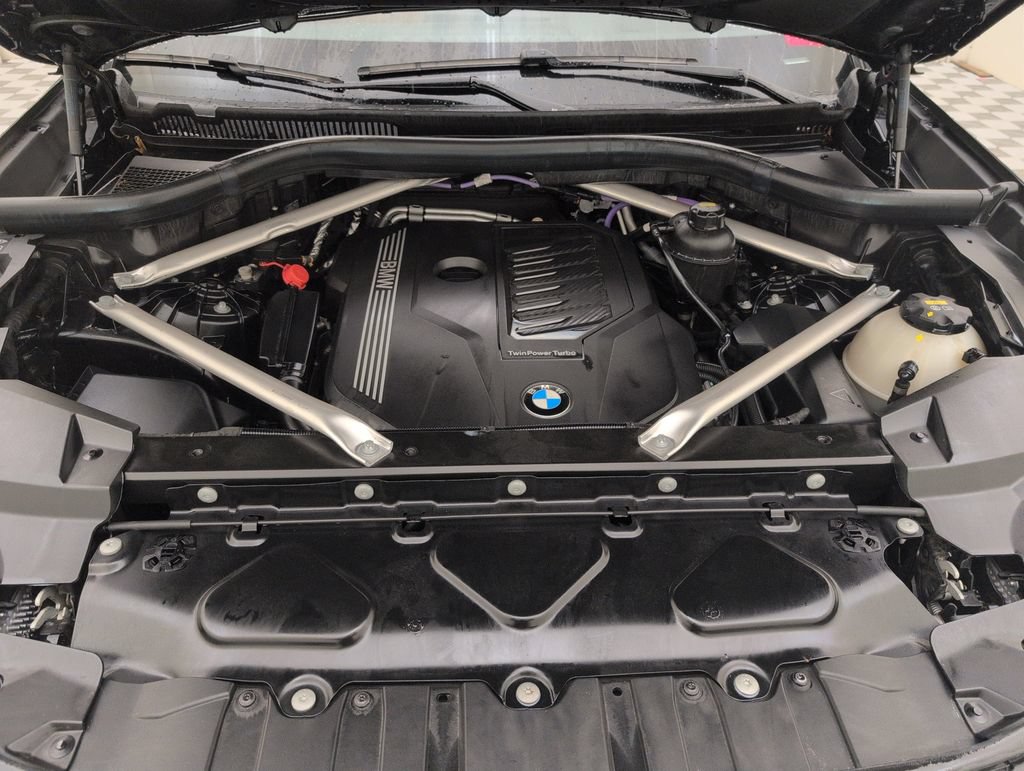 Used 2023 BMW X6 xDrive40i w/ Premium Package AWD/4WD image 39