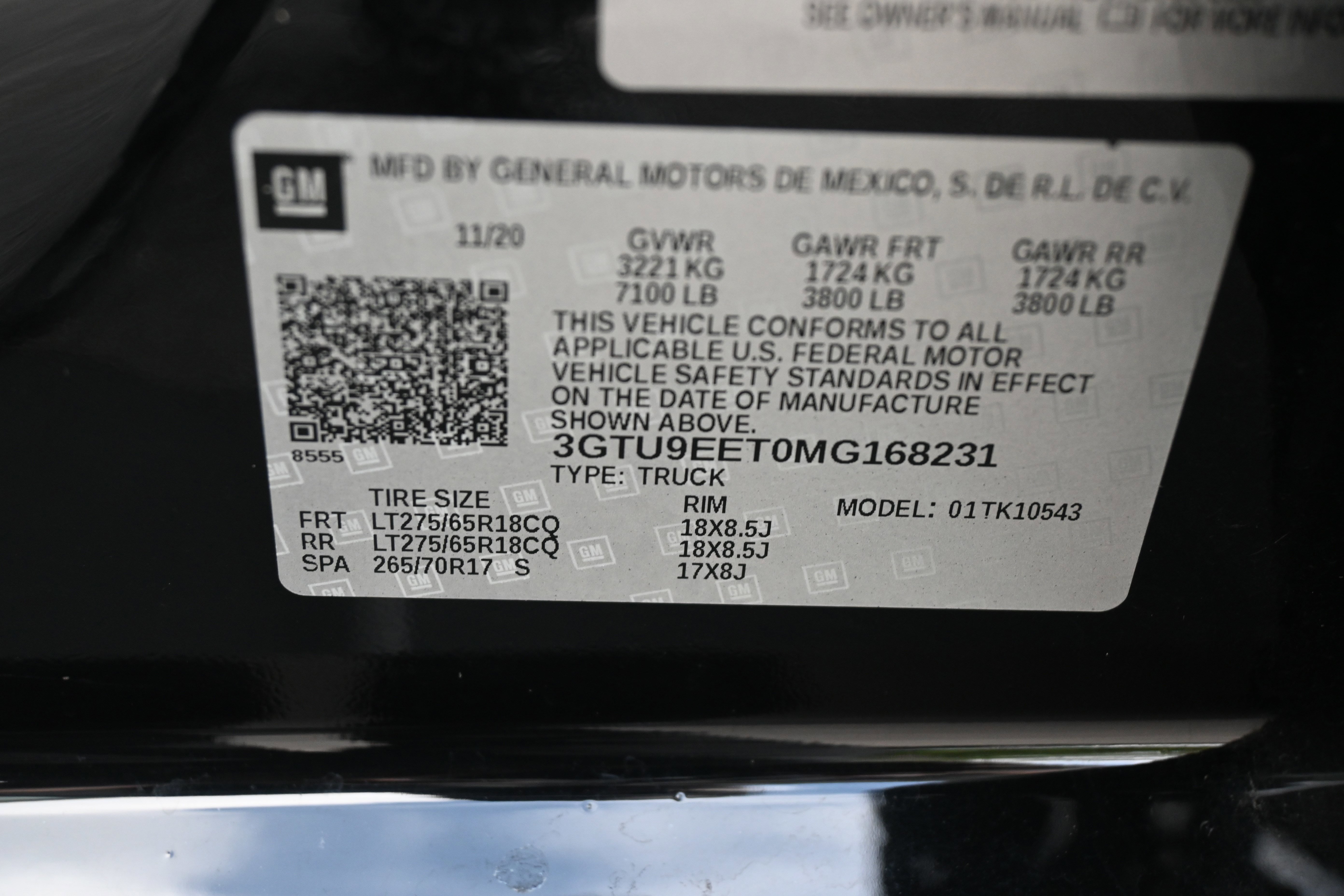Used 2021 GMC Sierra 1500 AT4 w/ AT4 Premium Package AWD/4WD image 38