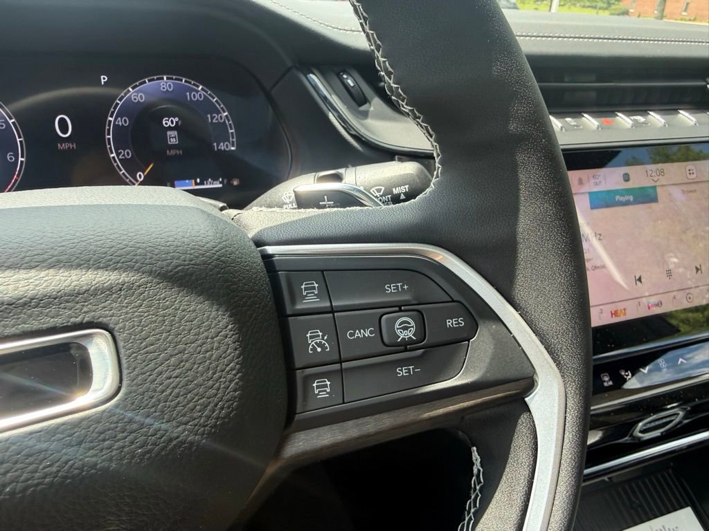 New 2026 Jeep Grand Cherokee L Limited AWD/4WD image 18