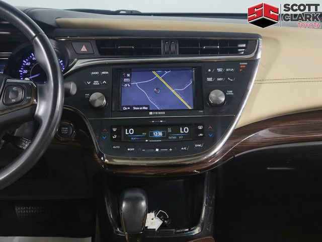 Used 2013 Toyota Avalon Limited FWD image 21