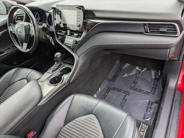 Used 2021 Toyota Camry SE FWD image 21