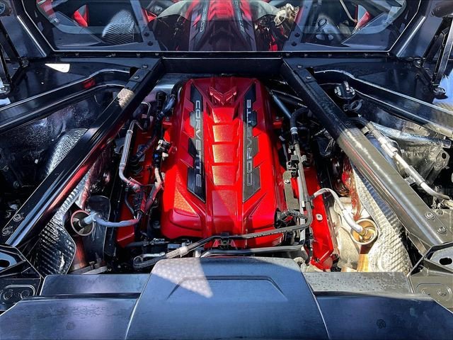 Used 2025 Chevrolet Corvette Stingray Coupe w/ 1LT RWD image 26