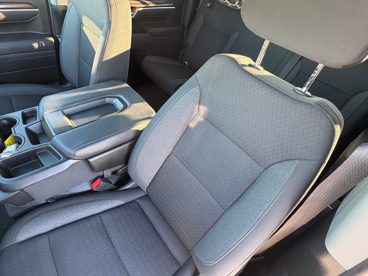 Used 2025 Chevrolet Silverado 1500 LT image 27