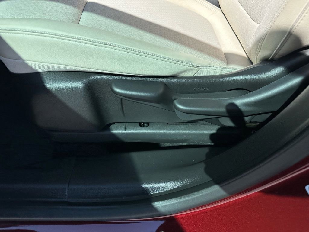 Used 2025 Buick Encore GX Preferred image 11