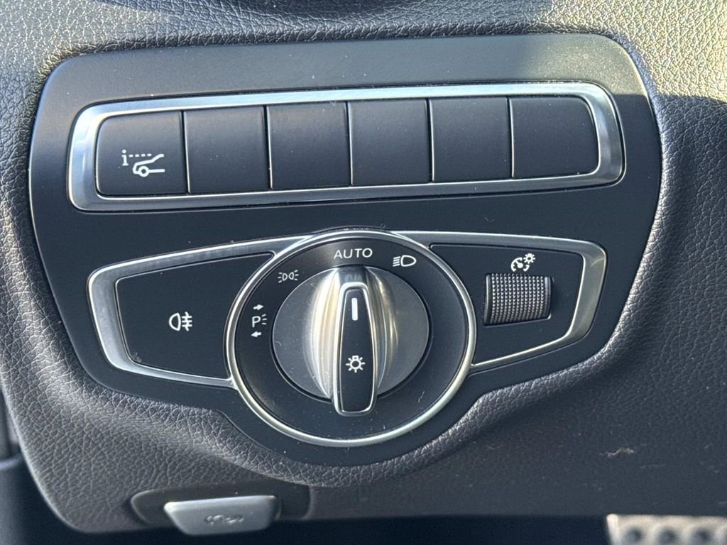 Used 2018 Mercedes-Benz C 300 4MATIC Sedan w/ AMG Line image 23