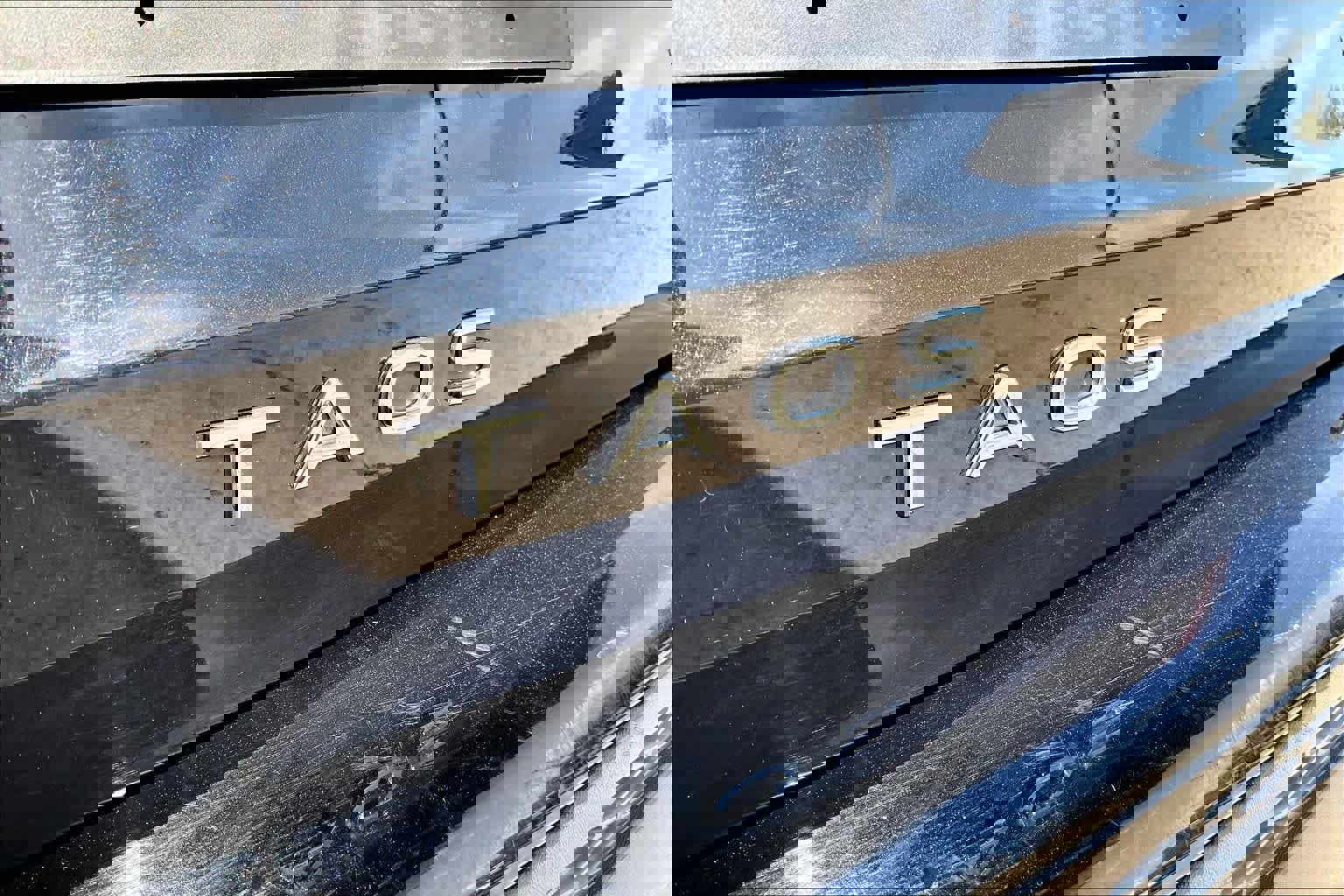 Used 2024 Volkswagen Taos SE image 31